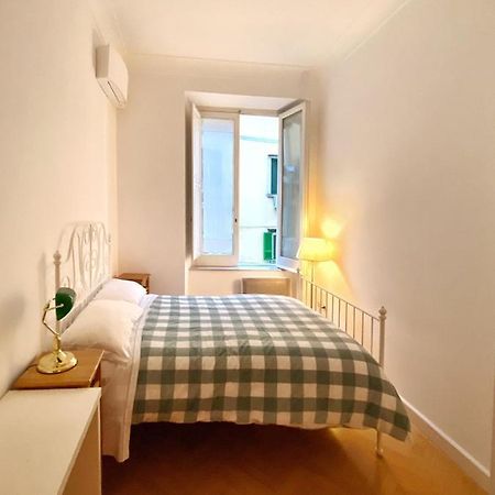 Napoliforever Chiaia Apartment Luaran gambar