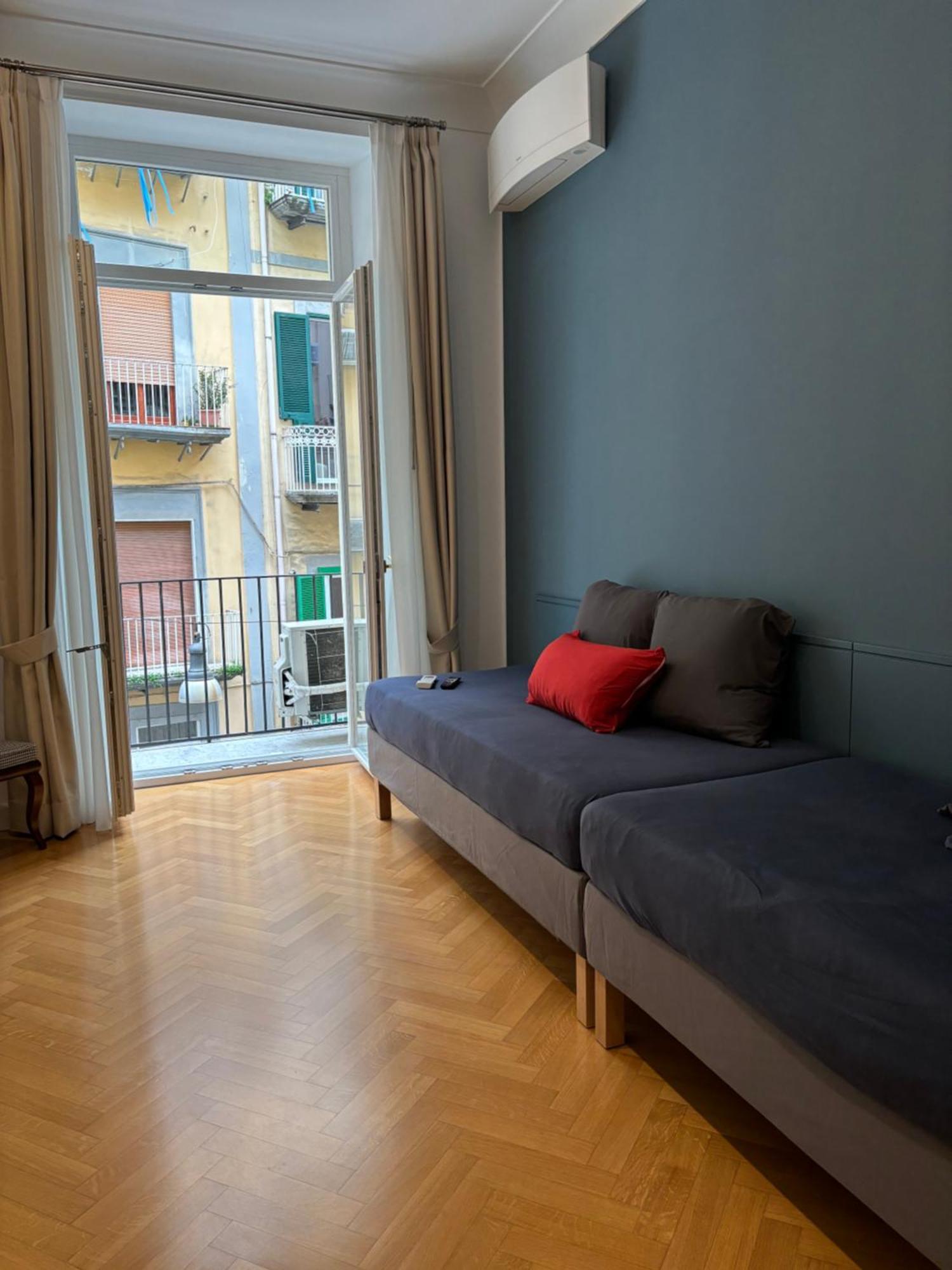 Napoliforever Chiaia Apartment Luaran gambar